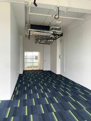 Woodlands Avenue 5 (D25), Office #568698221